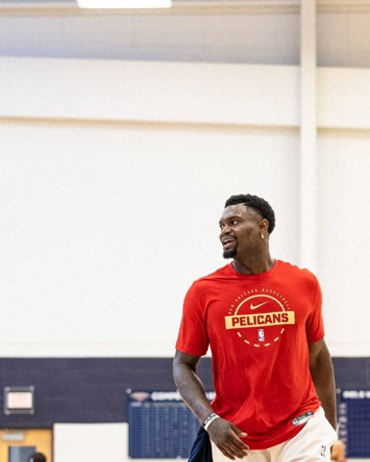 开云官方app入口-鹈鹕球星威廉森季后赛表现抢眼，力争荣膺最有价值球员的简单介绍