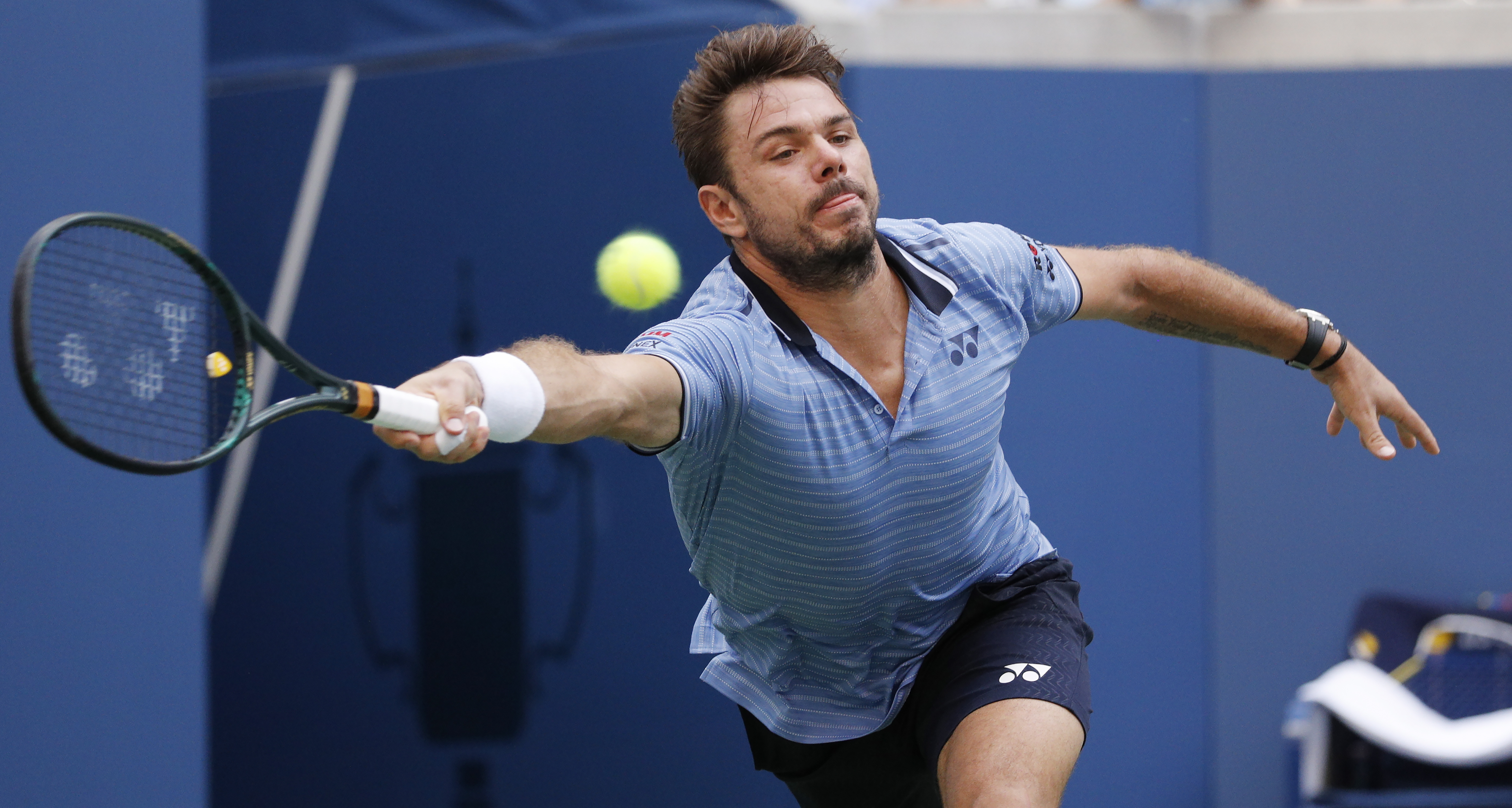 开云足球直播-英国网球队翻盘澳大利亚网球队，瓦林卡高光表现的简单介绍