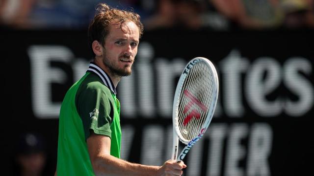 开云下载-关于日本网球队绝杀澳大利亚网球队，梅德韦杰夫惊艳世界的信息