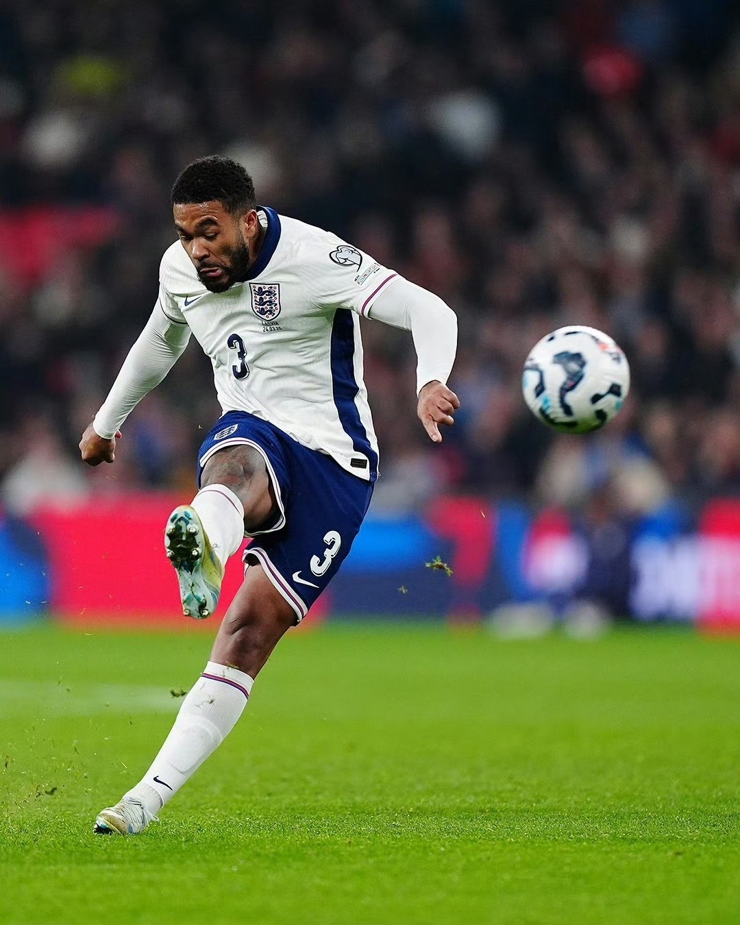 英格兰打进制胜球，绝杀瑞典夺得关键胜利