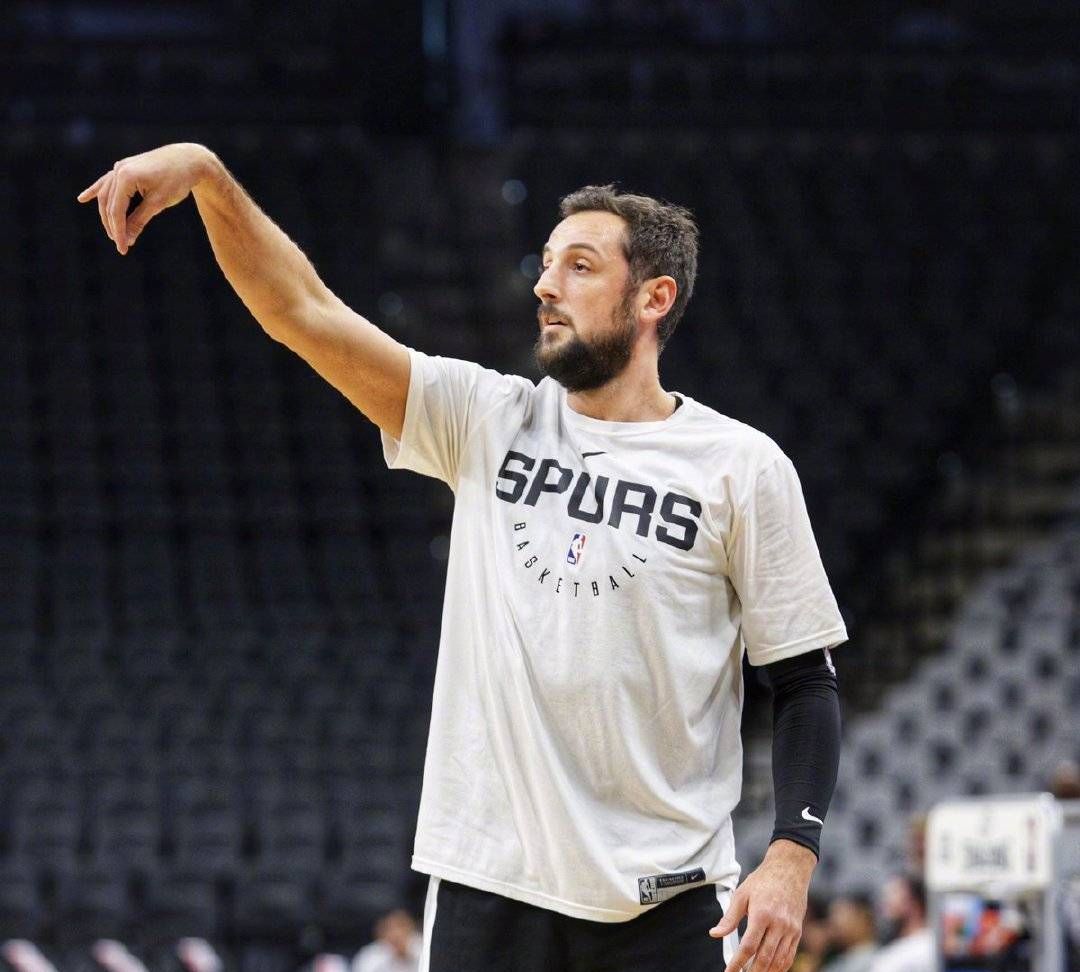 深圳队球员赫斯克逐渐融入球队体系，大放异彩的简单介绍