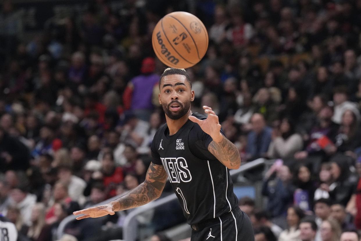 开云体育在线-关于火箭前锋拉塞尔：要克服困难才能取得胜利的信息