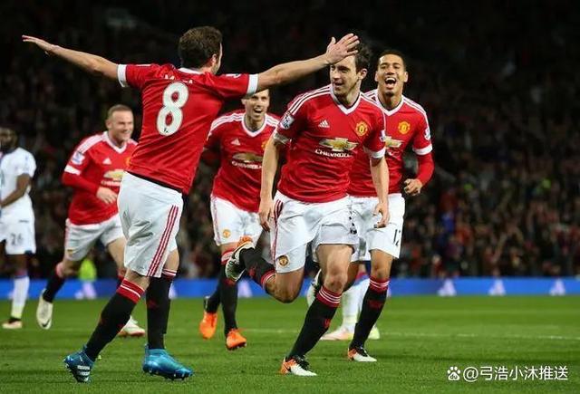 曼联队在比赛中展现出强大实力