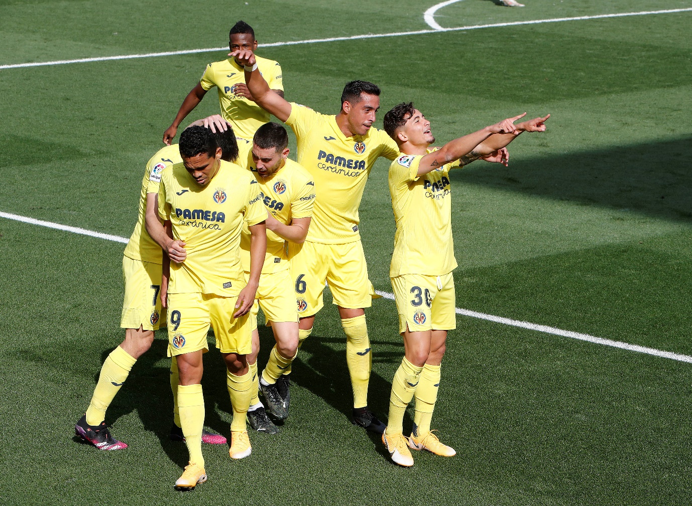 瓦伦西亚横扫南安普顿,轻松晋级强的简单介绍 瓦伦西亚横扫南安普顿,轻松晋级强的简单介绍