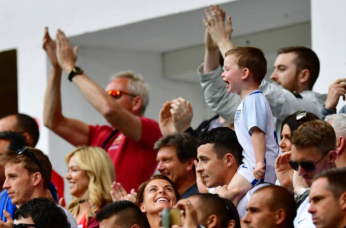 摩纳哥队连续胜利，展现强大实力的简单介绍