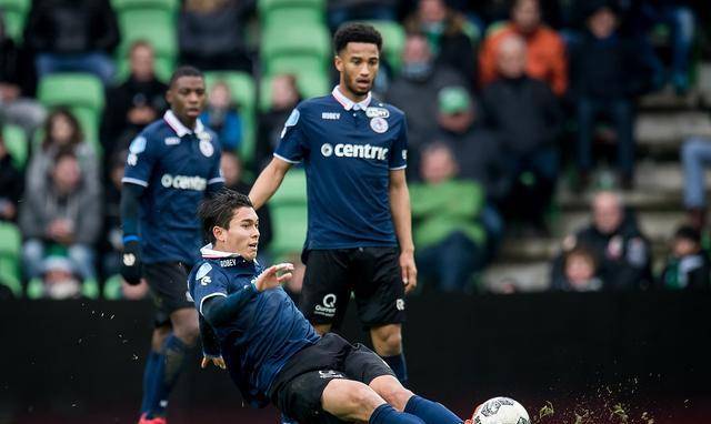 开云体育-图卢兹队球员技惊四座，领先对手一筹