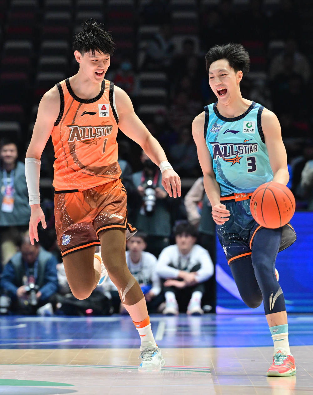 开云体育直播-关于著名篮球赛事：全明星赛点燃热情场面瞩目的信息