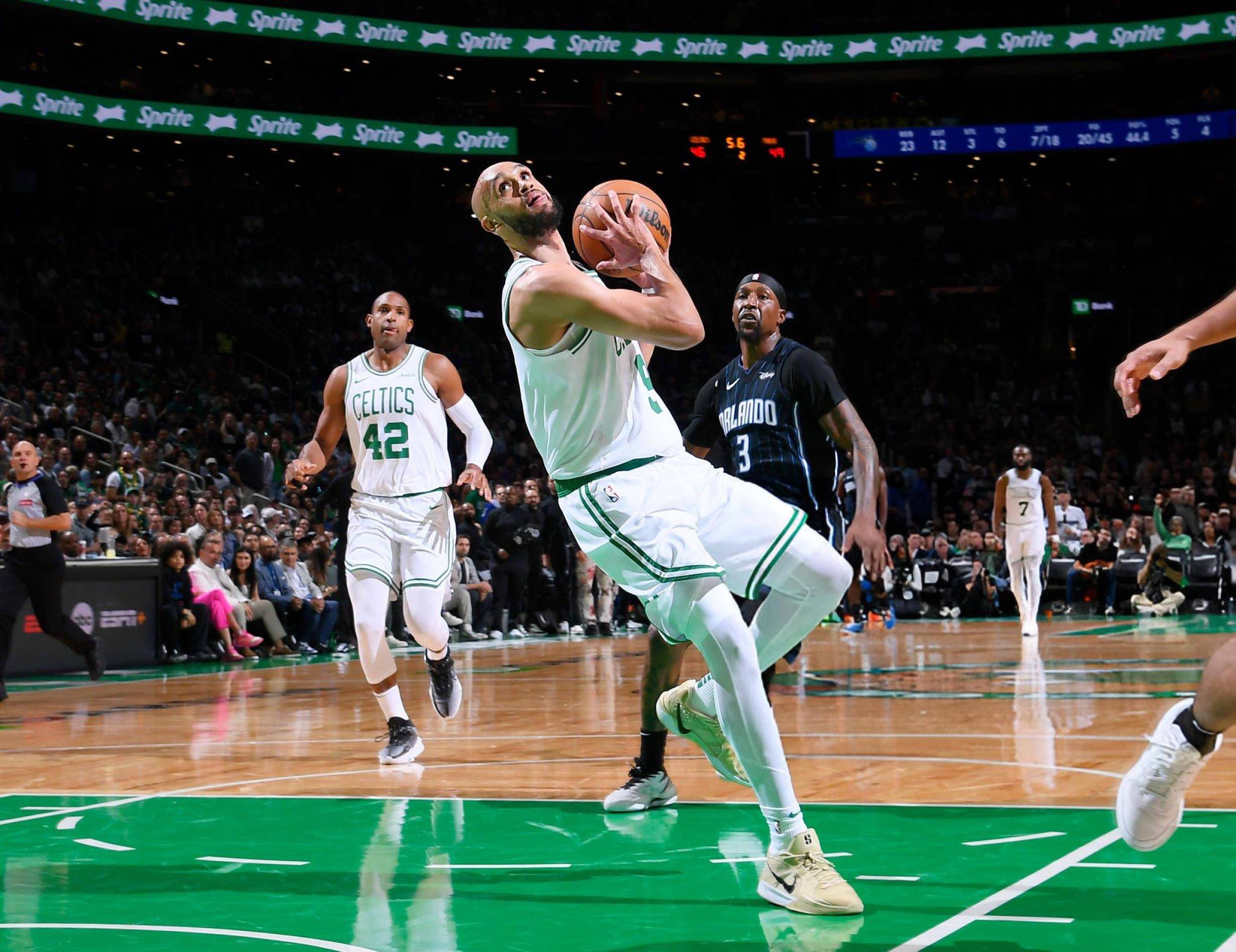 开云体育直播-骑士轻取山东队，塔图姆扛起全队