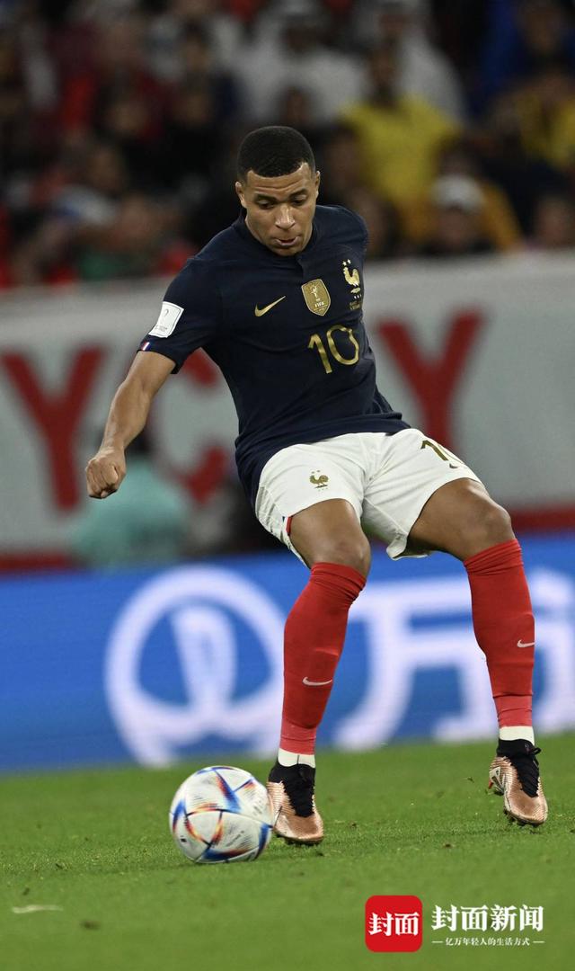 关于法国横扫波兰，格纳布里高光表现的信息