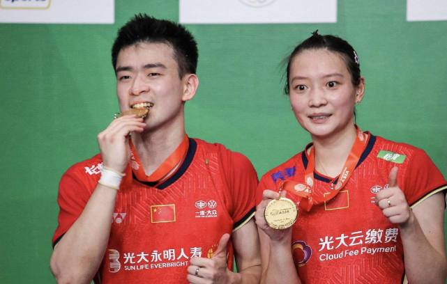 开云体育官网-法国队完胜日本队，黄鸭组合状态火热的简单介绍