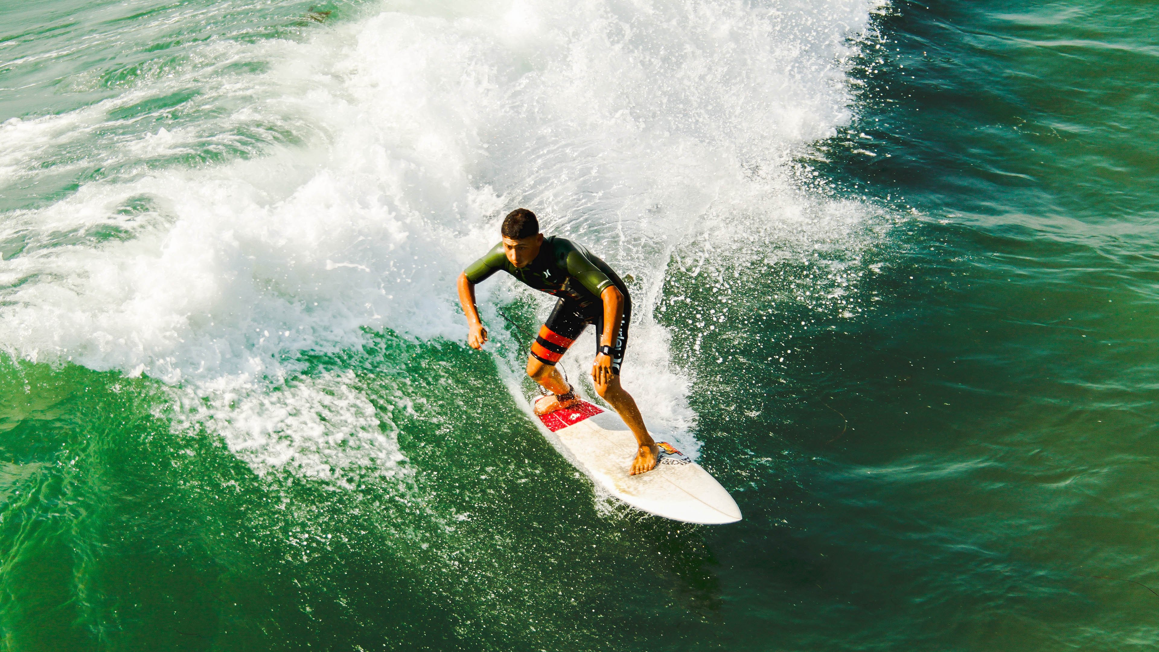 李刚仁爆发引领战术革命，佛罗伦萨式高压如何窒息几内亚？