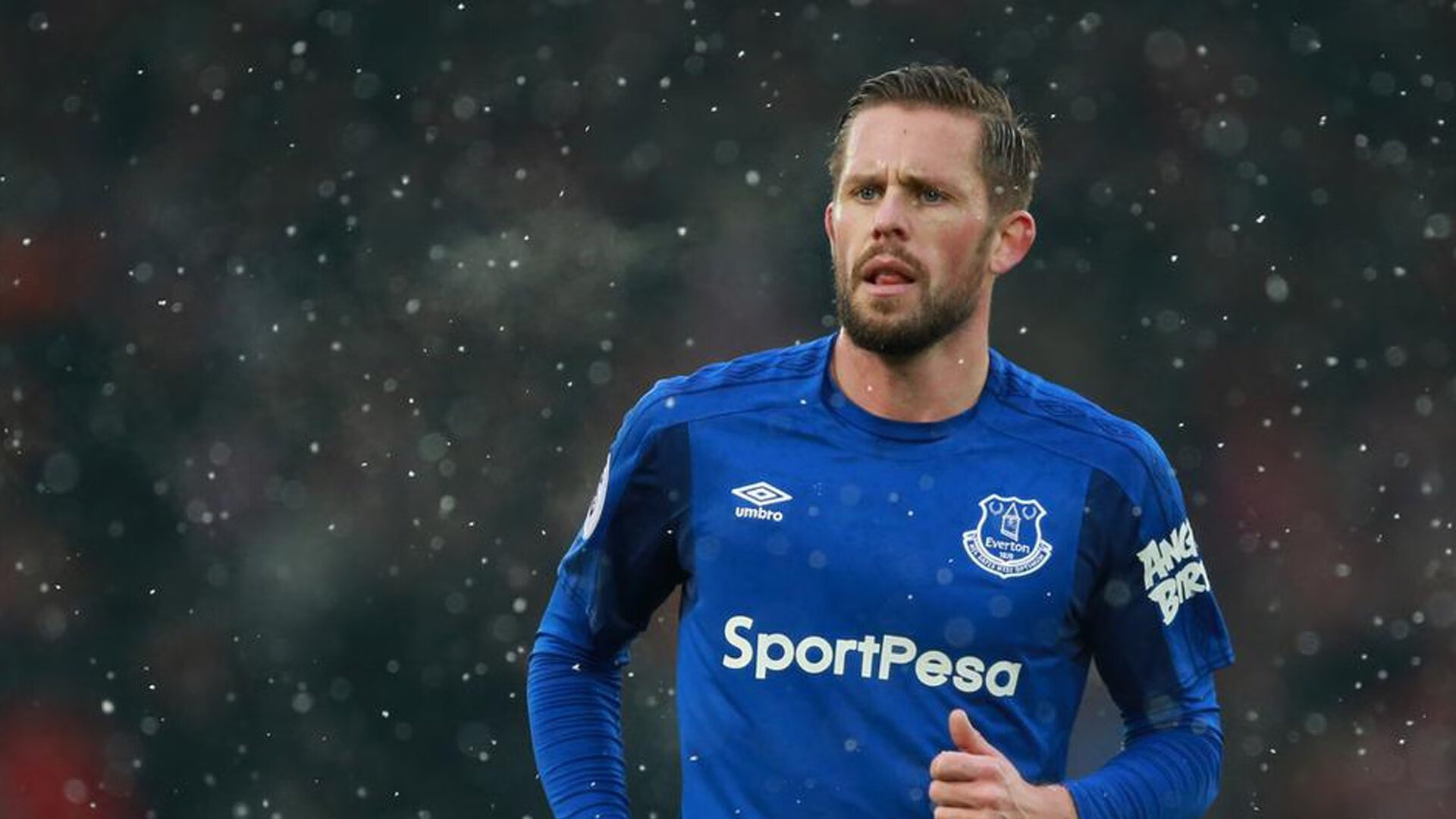 开云下载-绿茵场上的命运交错，伊拉克强行终结哥斯达黎加，C罗逆境中化身关键先生